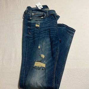 BNWT Express ripped jeans super stretchy